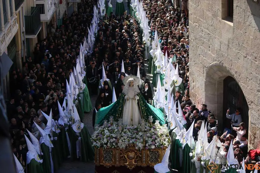 Procesi&oacute;n de la Virgen de la Esperanza Balborraz _24