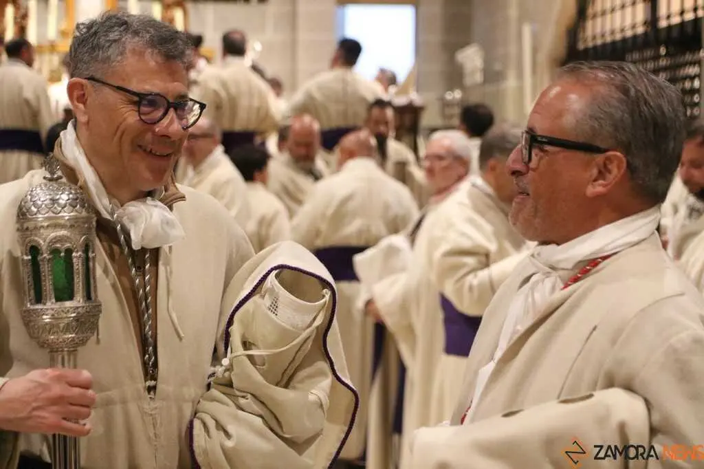 Jes&uacute;s Yacente _4