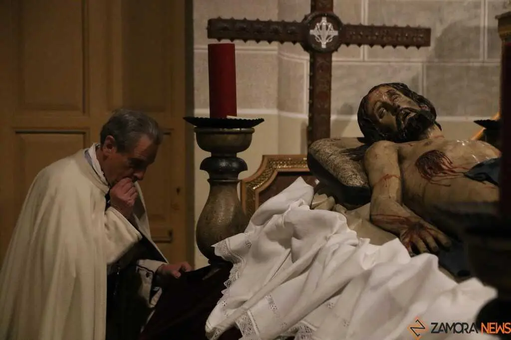 Jes&uacute;s Yacente _7