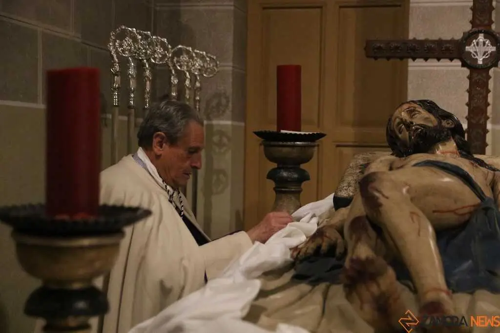 Jes&uacute;s Yacente _13