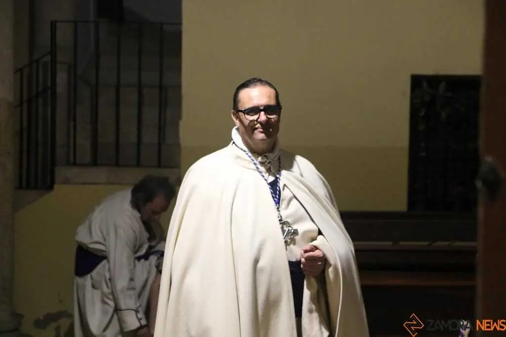 Jes&uacute;s Yacente _15