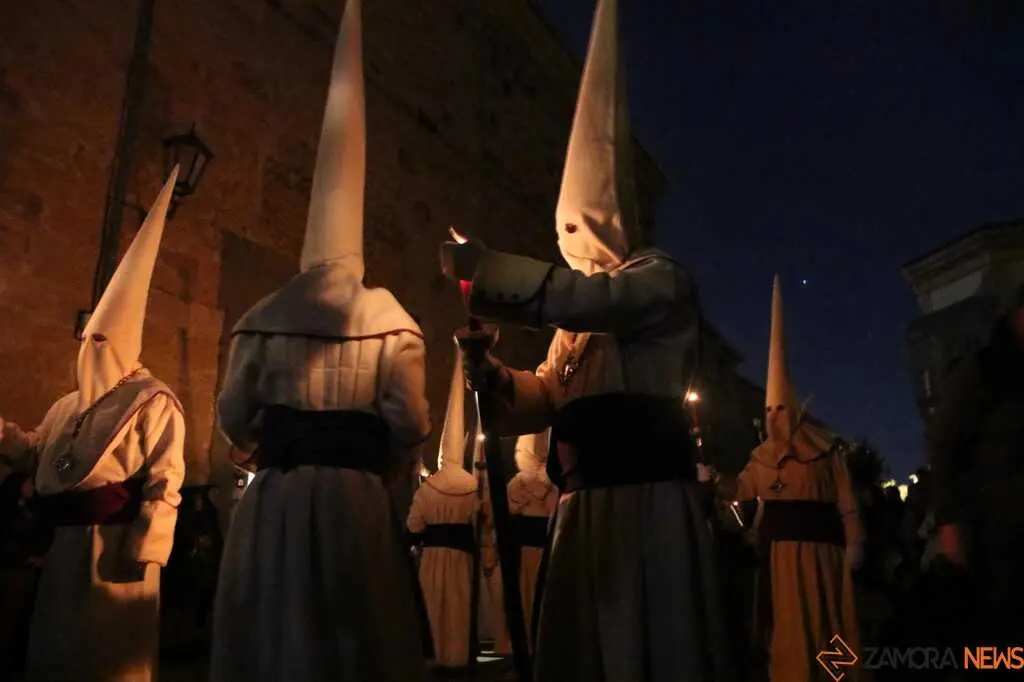 Jes&uacute;s Yacente _32