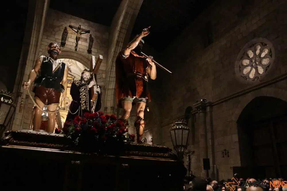 Merl&uacute; 5 de copas_29