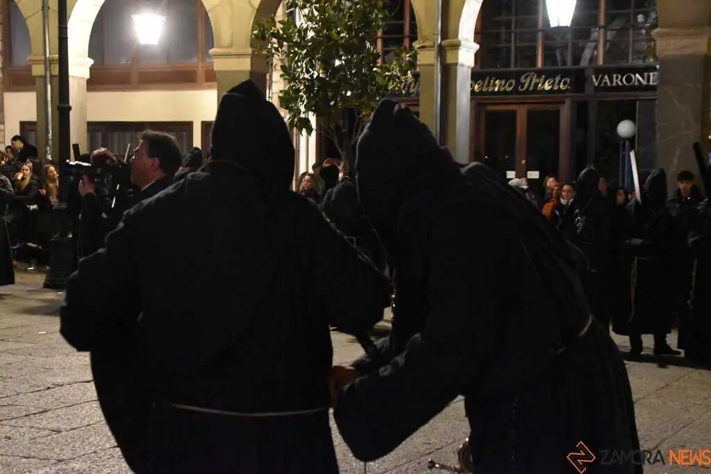 5 de la ma&ntilde;ana_52