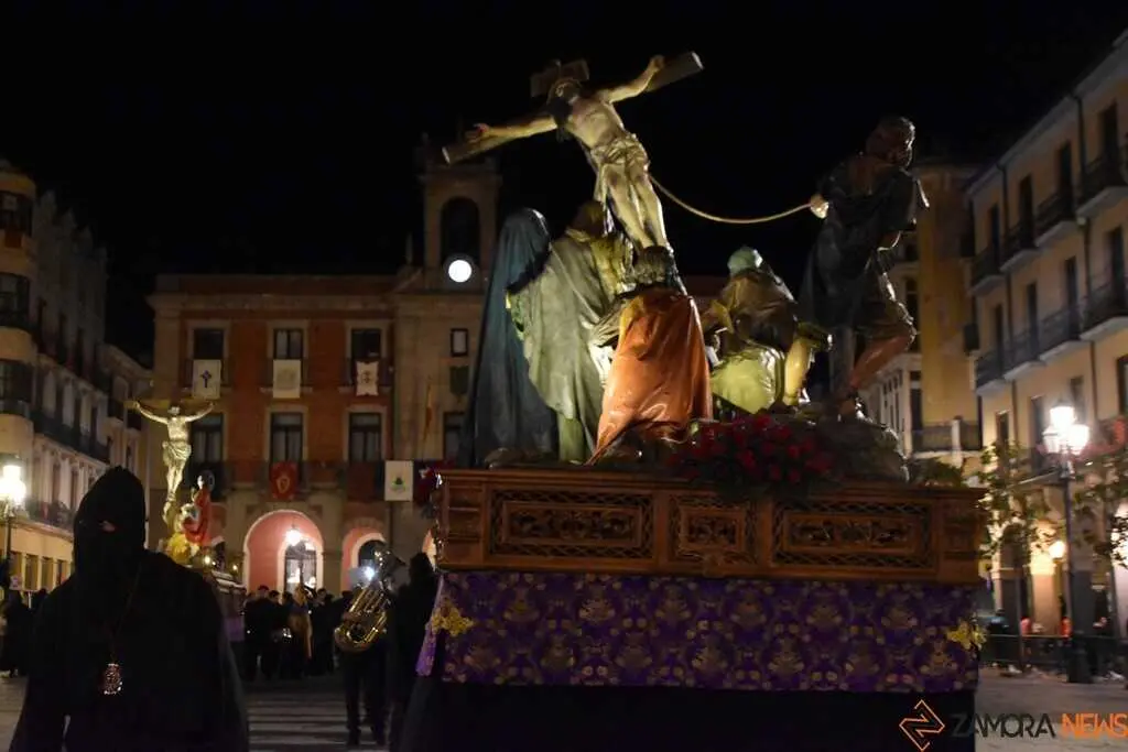 5 de la ma&ntilde;ana_54