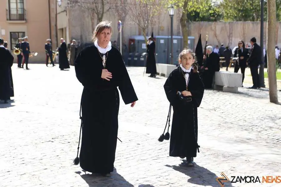 Procesi&oacute;n Santo Entierrro Zamora 2026_10