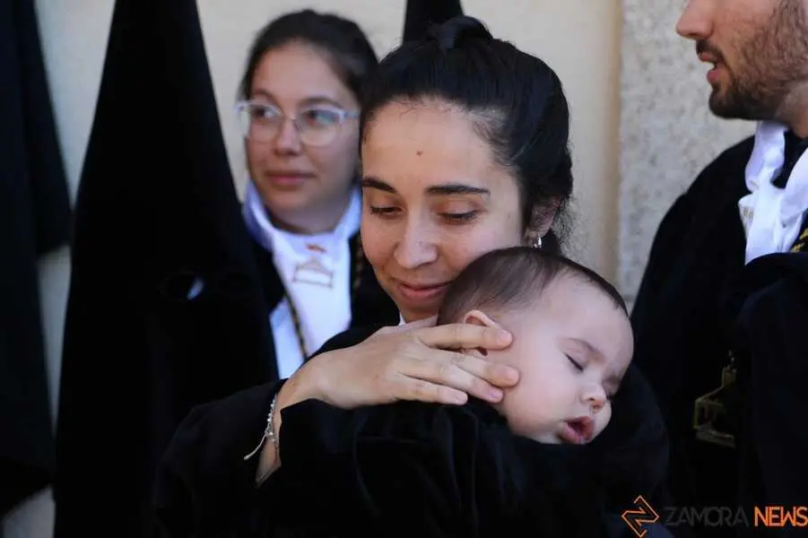 Procesi&oacute;n Santo Entierrro Zamora 2026_20