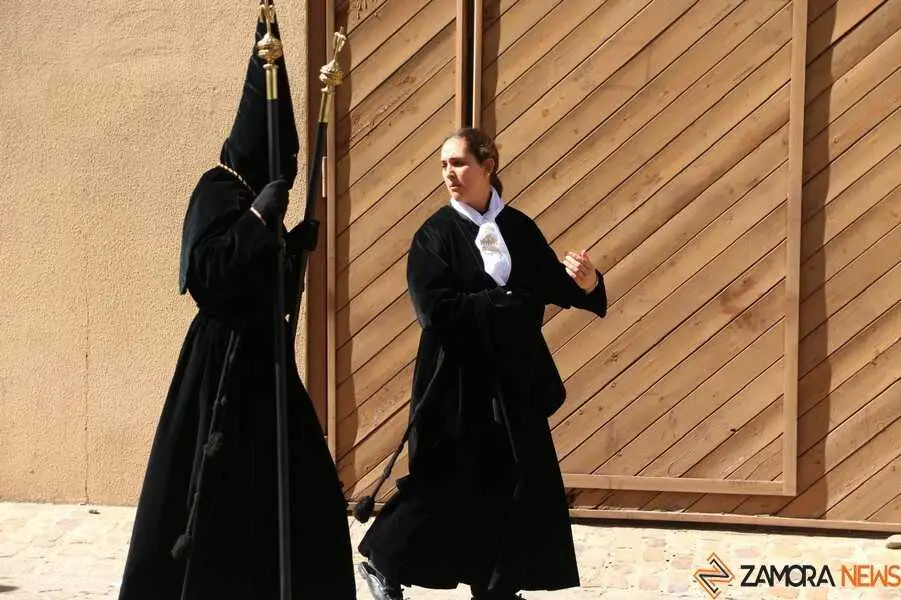 Procesi&oacute;n Santo Entierrro Zamora 2026_34