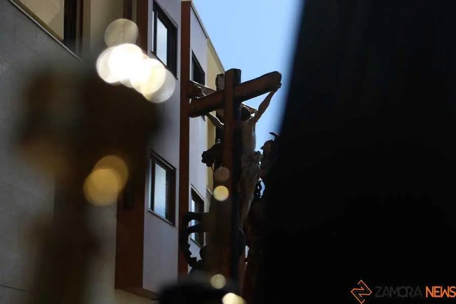 Procesi&oacute;n Santo Entierrro Zamora 2026_45