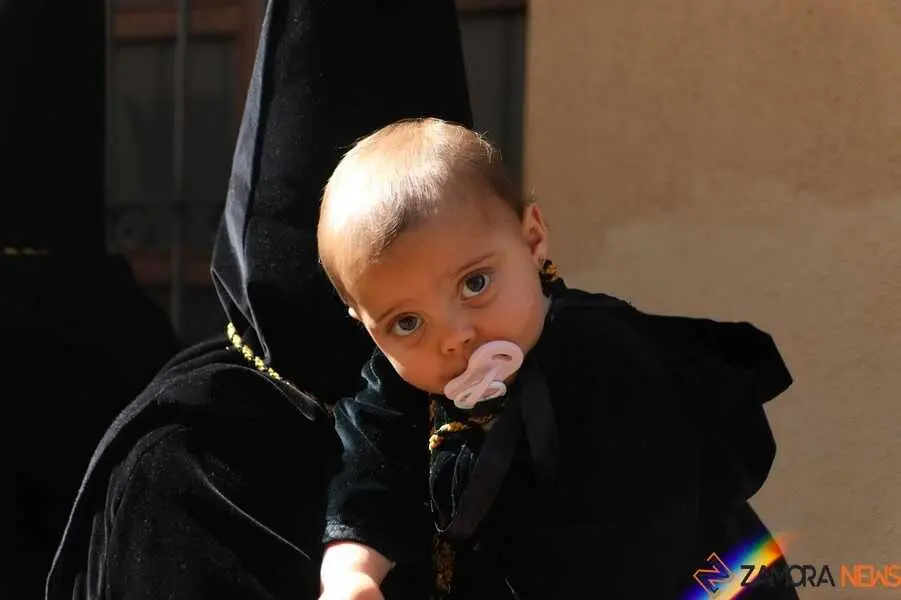 Procesi&oacute;n Santo Entierrro Zamora 2026_52