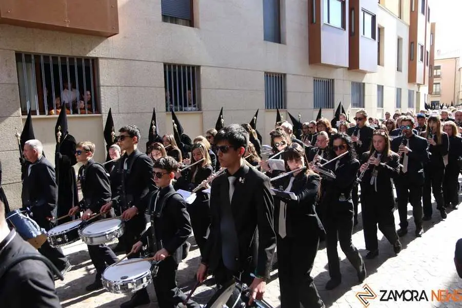 Procesi&oacute;n Santo Entierrro Zamora 2026_55