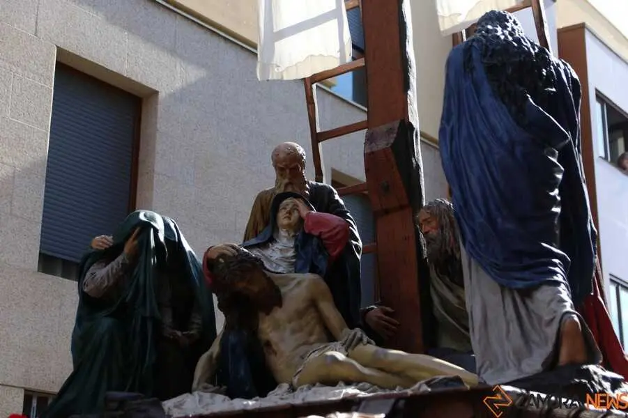 Procesi&oacute;n Santo Entierrro Zamora 2026_57