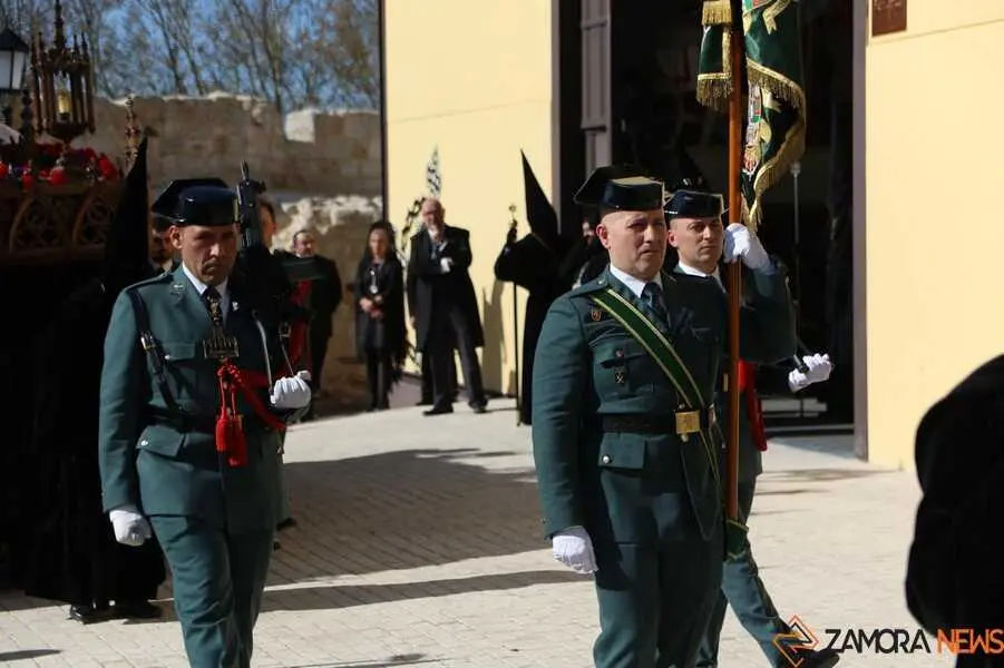 Procesi&oacute;n Santo Entierrro Zamora 2026_76