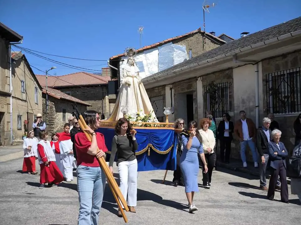 El Encuentro Mombuey Domingo de Resurecci&oacute;n _10