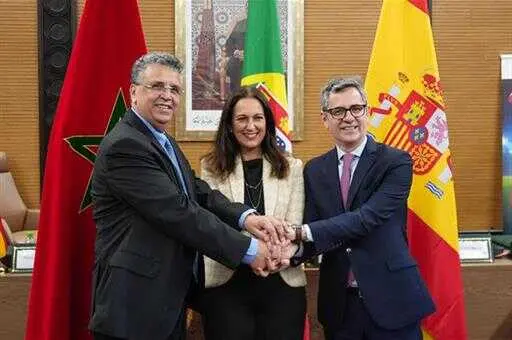 El ministro de la Presidencia, Justicia y Relaciones con las Cortes, F&eacute;lix Bola&ntilde;os, junto sus hom&oacute;logos marroqu&iacute; y portuguesa