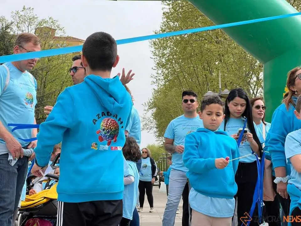 Marcha AZADAHI Autismo _25