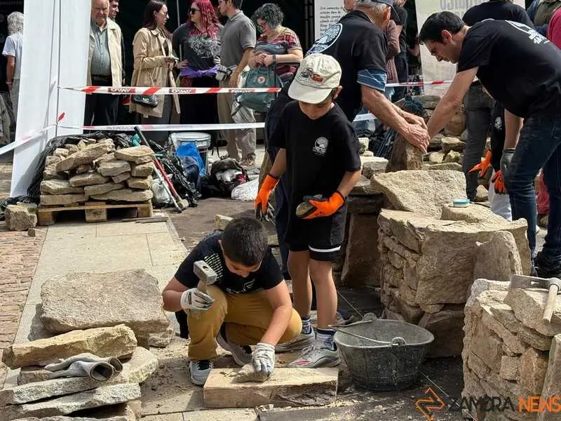 mercado ecol&oacute;gico y piedra de Sayago en Zamora _25