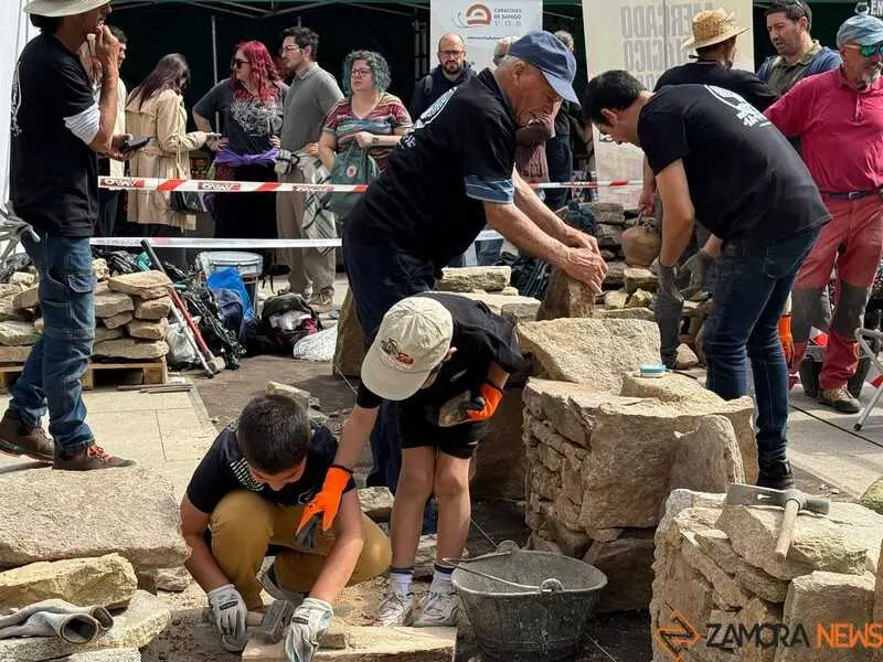 mercado ecol&oacute;gico y piedra de Sayago en Zamora _26