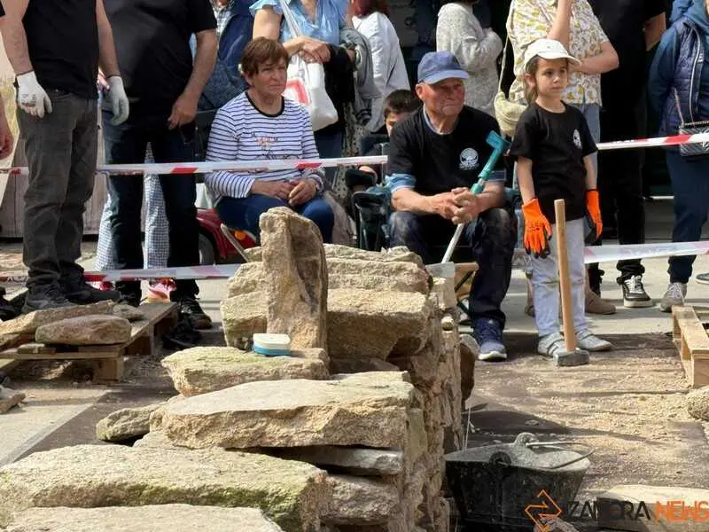 mercado ecol&oacute;gico y piedra de Sayago en Zamora _33
