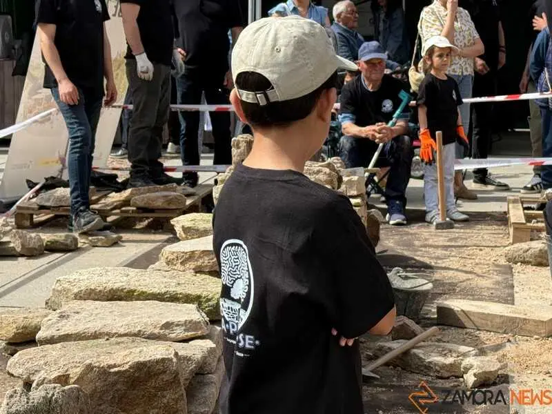 mercado ecol&oacute;gico y piedra de Sayago en Zamora _36