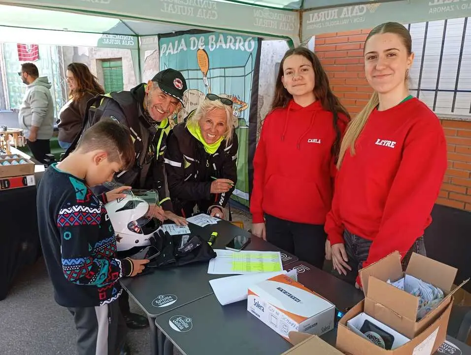  Moto Cacharrada en Pereruela. IMAGEN CEDIDA  (3)