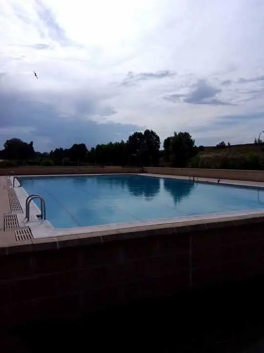 piscina de Ca&ntilde;izal. imagen RRSS