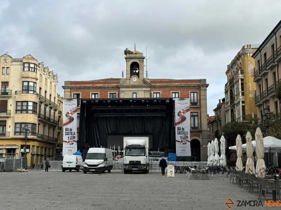 Zamora se prepara para el concierto de Leire Mart&iacute;nez