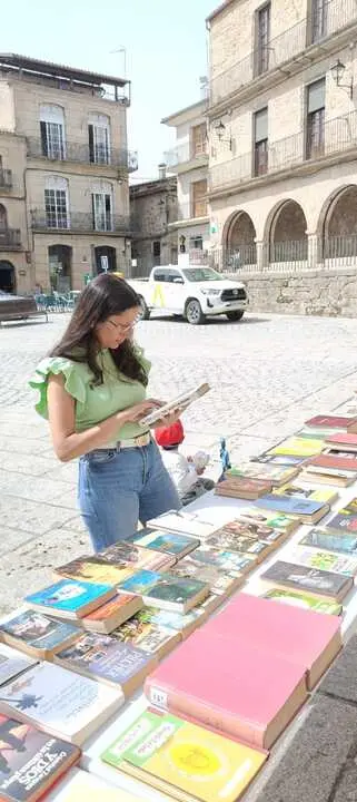 D&iacute;a del Libro en Fermoselle _10