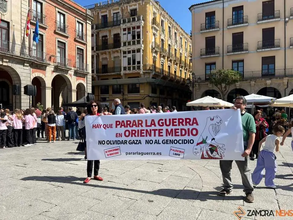 Concentraci&oacute;n Parar la Guerra _2