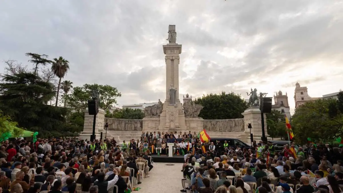 Abascal en C&aacute;diz. Foto VOX ESPA&Ntilde;A