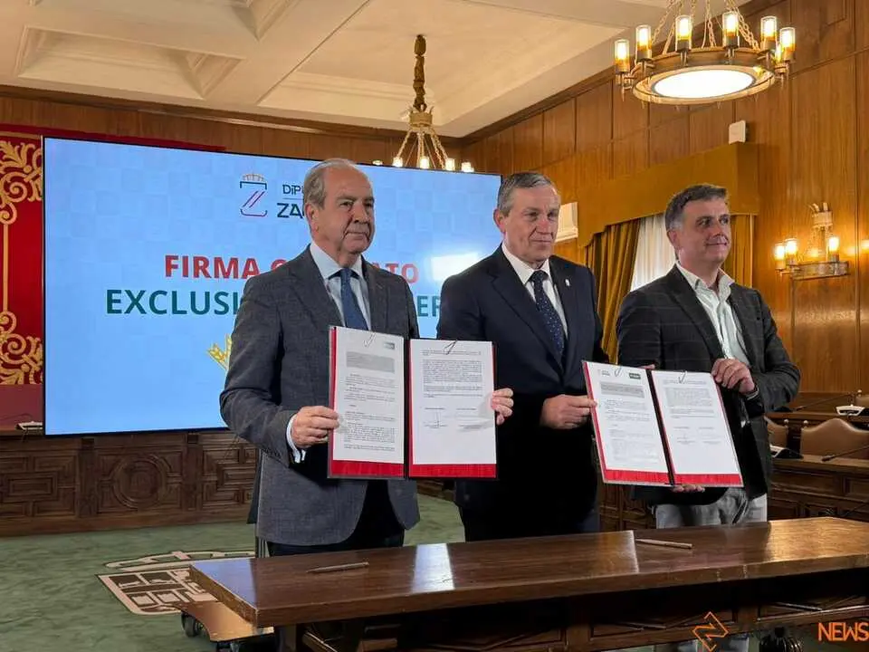 Firma Contrato Financiera M&oacute;vil Diputaci&oacute;n de Zamora 