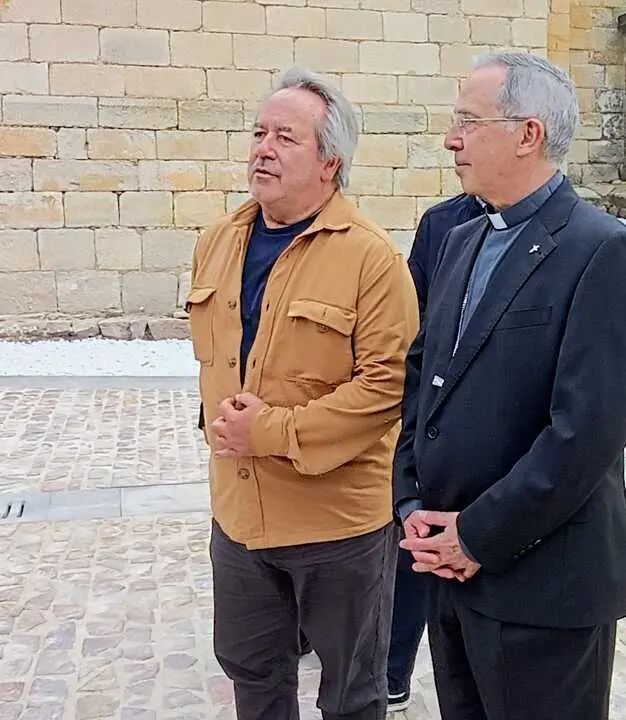 El alcalde de Zamora junto al obispo, en la presentaci&oacute;n del proyecto de la calle trasera de la catedral