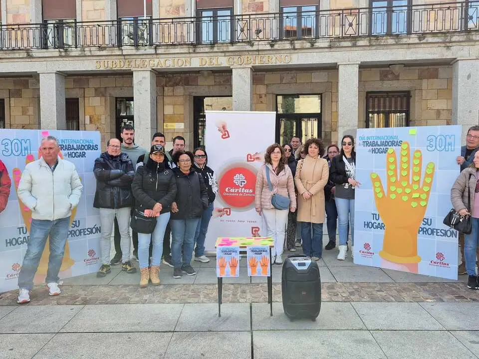 Acto de sensibilizaci&oacute;n con motivo del D&iacute;a Internacional de las Trabajadoras del Hogar. Foto C&aacute;ritas Diocesana de Zamora