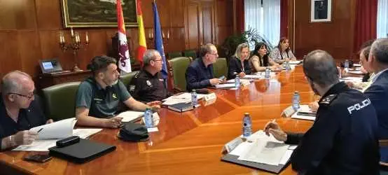 Reuni&oacute;n Junta de Seguridad