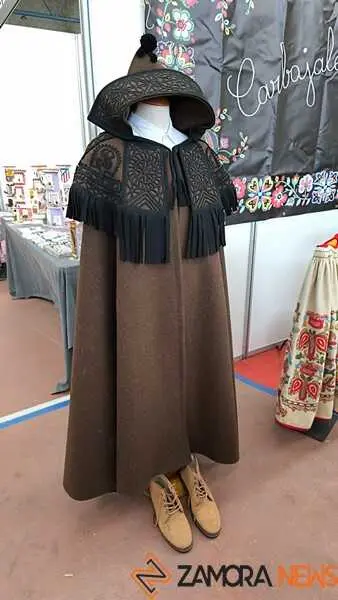 feria de San Miguel en Carbajales de Alba _47
