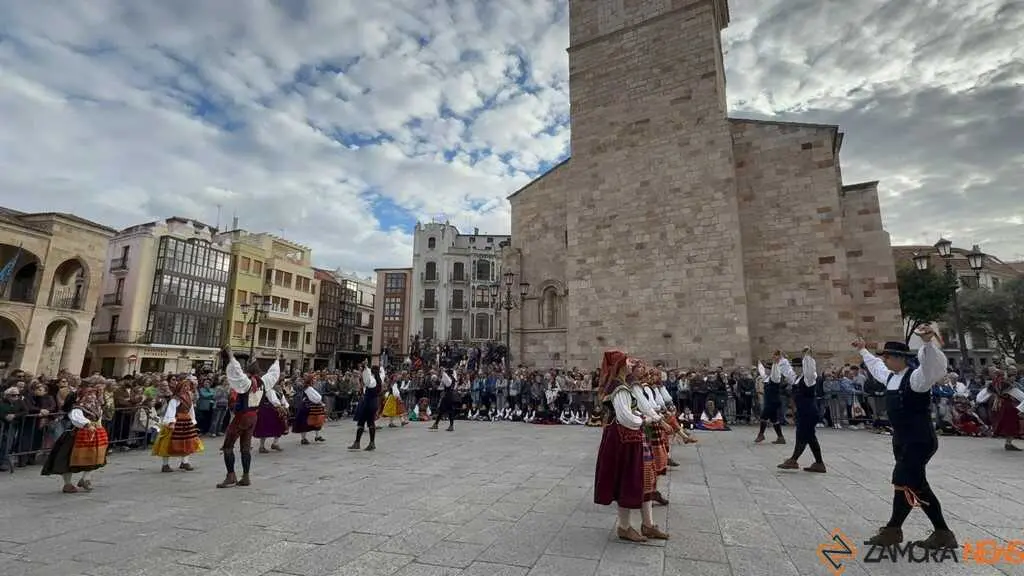 grupo Do&ntilde;a Urraca _44
