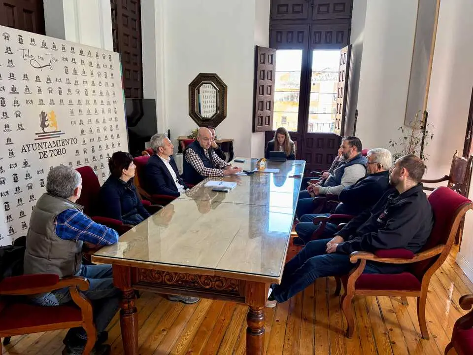 Toro y su sector vitivin&iacute;cola, reuni&oacute;n