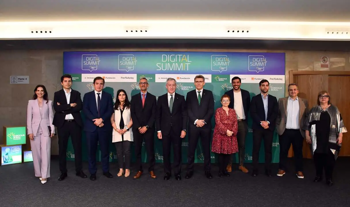 FOTO FAMILIA DIGITAL SUMMIT