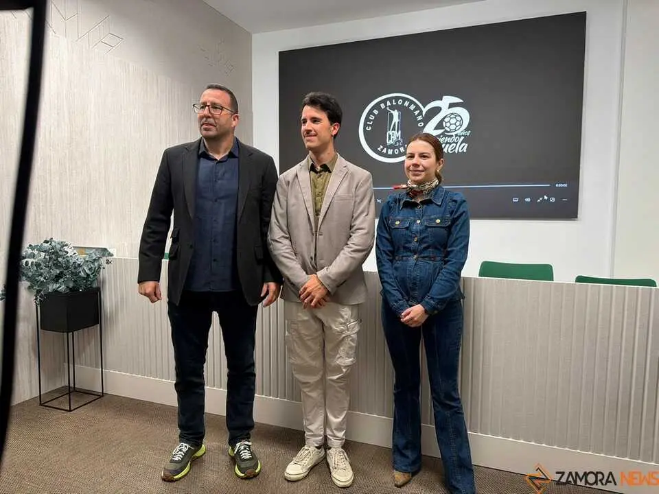 presentaci&oacute;n nuevo himno del Balonmano Zamora