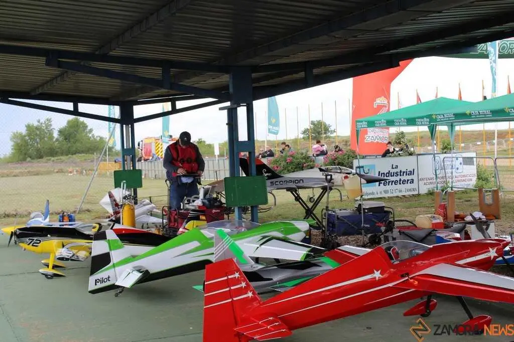 Cocentraci&oacute;n Internacional de Jets y Grandes Modelos Coreses_23