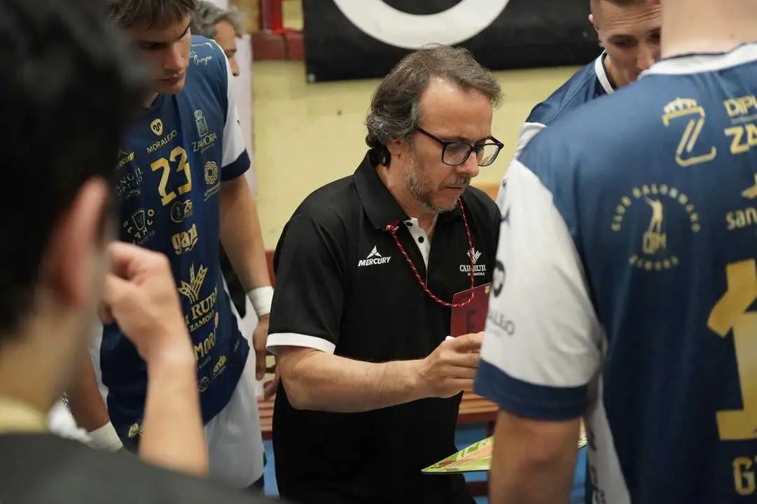 Balonmano Zamora vs  Romo Broker Kirol_21