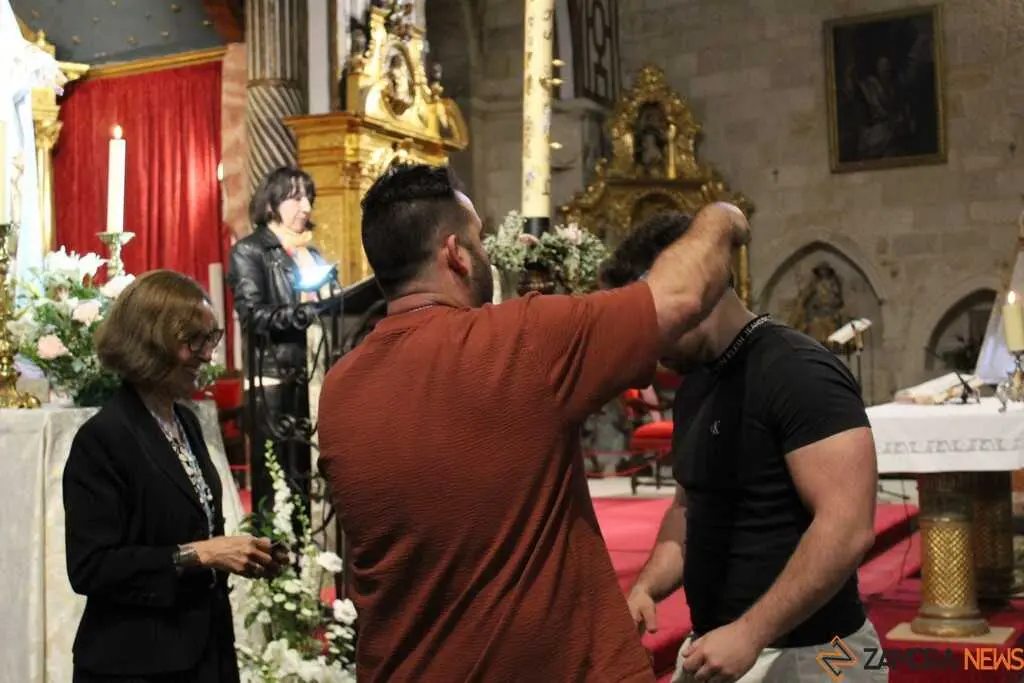 Nuevos Hermanos Cofrad&iacute;a de la Virgen del Amor Hermoso _28