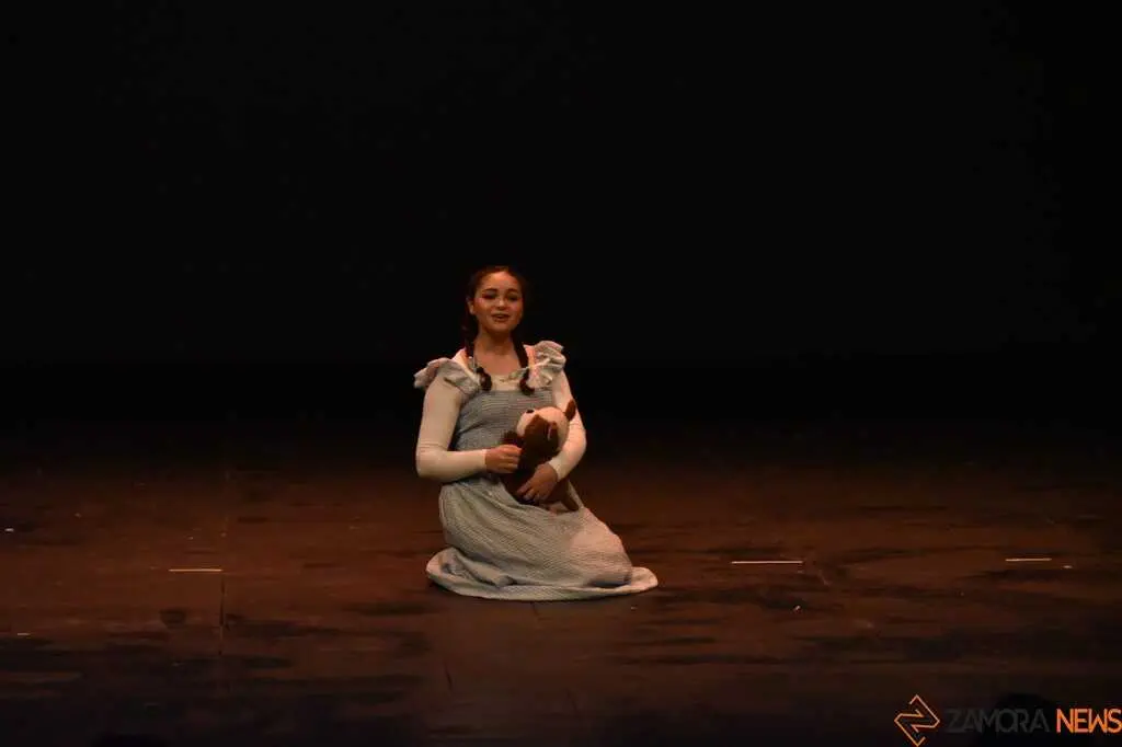  The Wicked Wizard of Oz Teatro Escolar _2