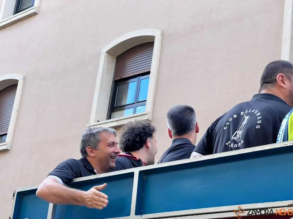 Celebraci&oacute;n Ascenso Balonmano Zamora_47