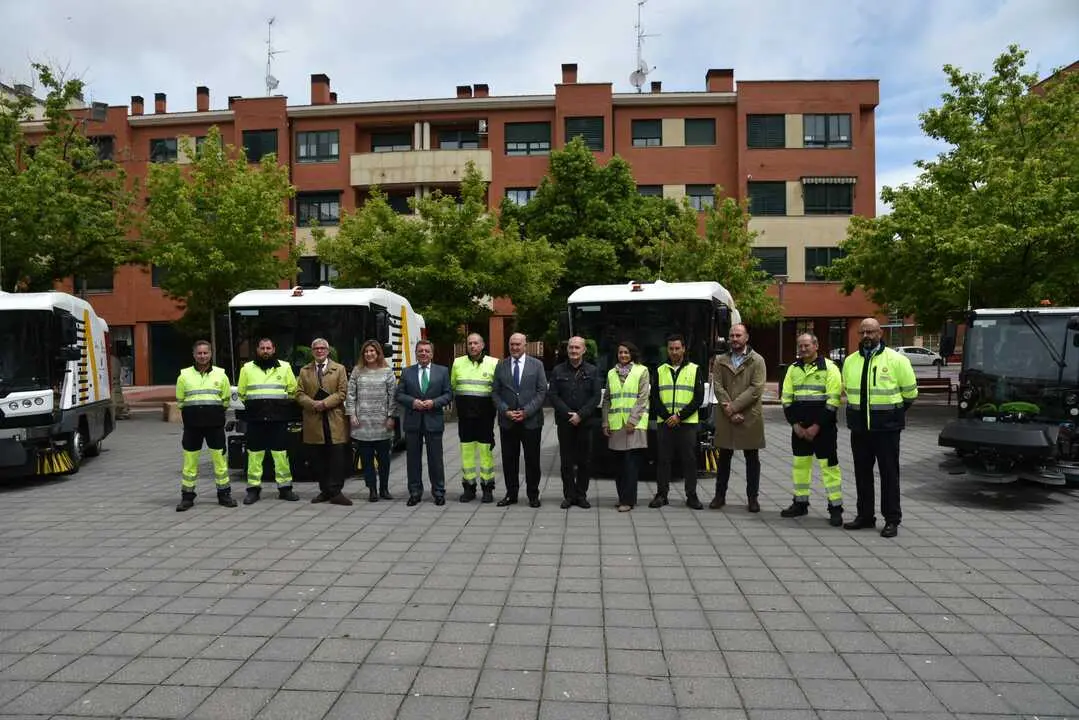Presentaci&oacute;n de nuevos veh&iacute;culos de limpieza viaria1