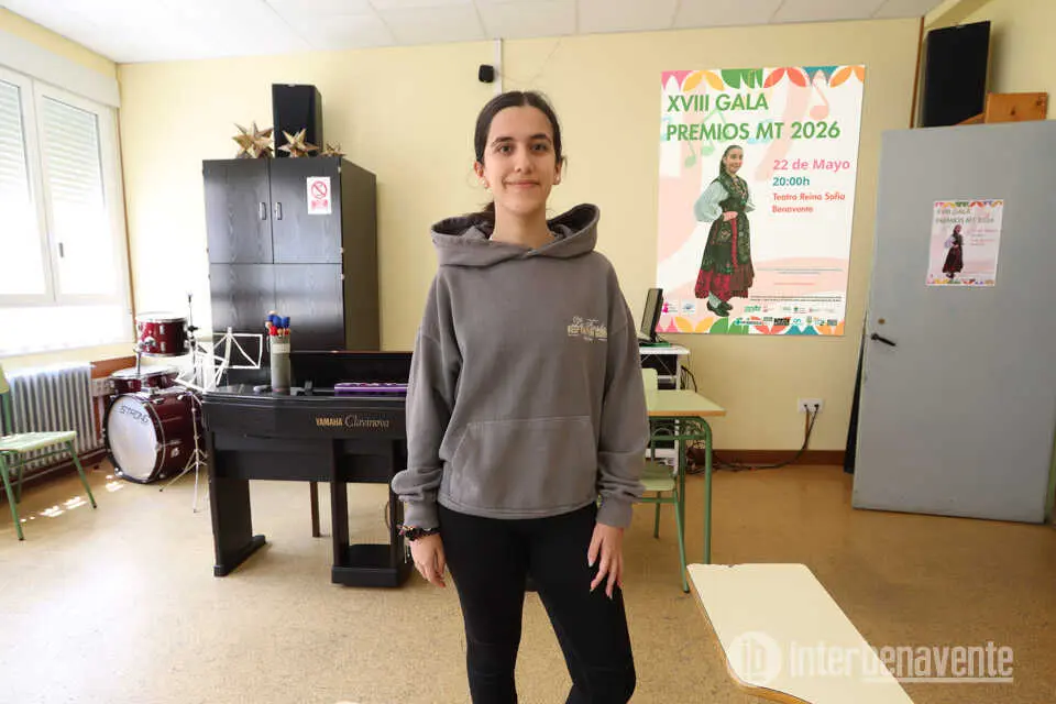 Luc&iacute;a Fern&aacute;nde   Premio MT Secundaria - imagen Internabente