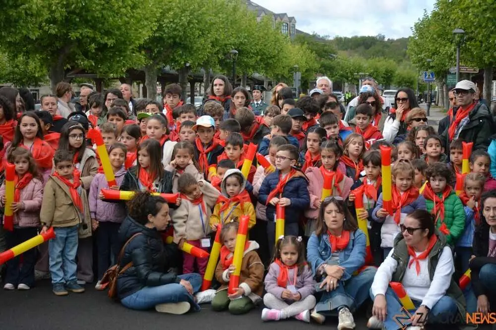 GUARDIA CIVIL SANABRIA DESFILE