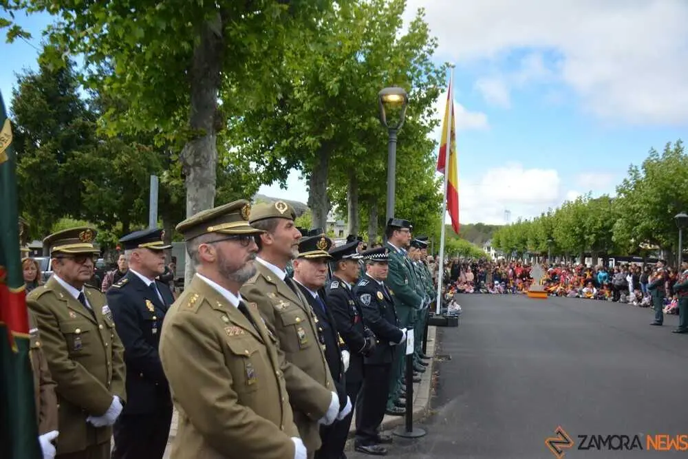 GUARDIA CIVIL SANABRIA DESFILE_105