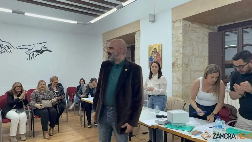 elecciones cofrad&iacute;a Esperanza Zamora _11
