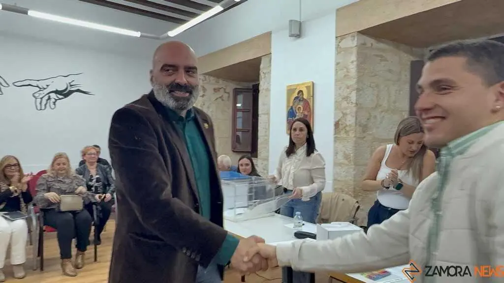 elecciones cofrad&iacute;a Esperanza Zamora _10
